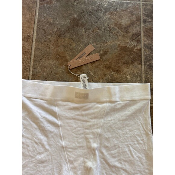 Skims Boyfriend Boxer Marble Size Small - Picture 5 of 8